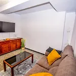 Piso Cerca Del Castillo Apartamento
