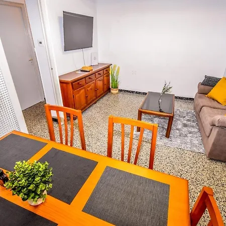 Piso Cerca Del Castillo Apartamento